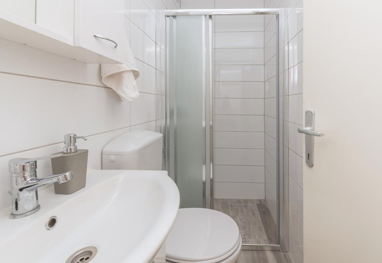 Apartment Strawberry Makarska Esterno foto