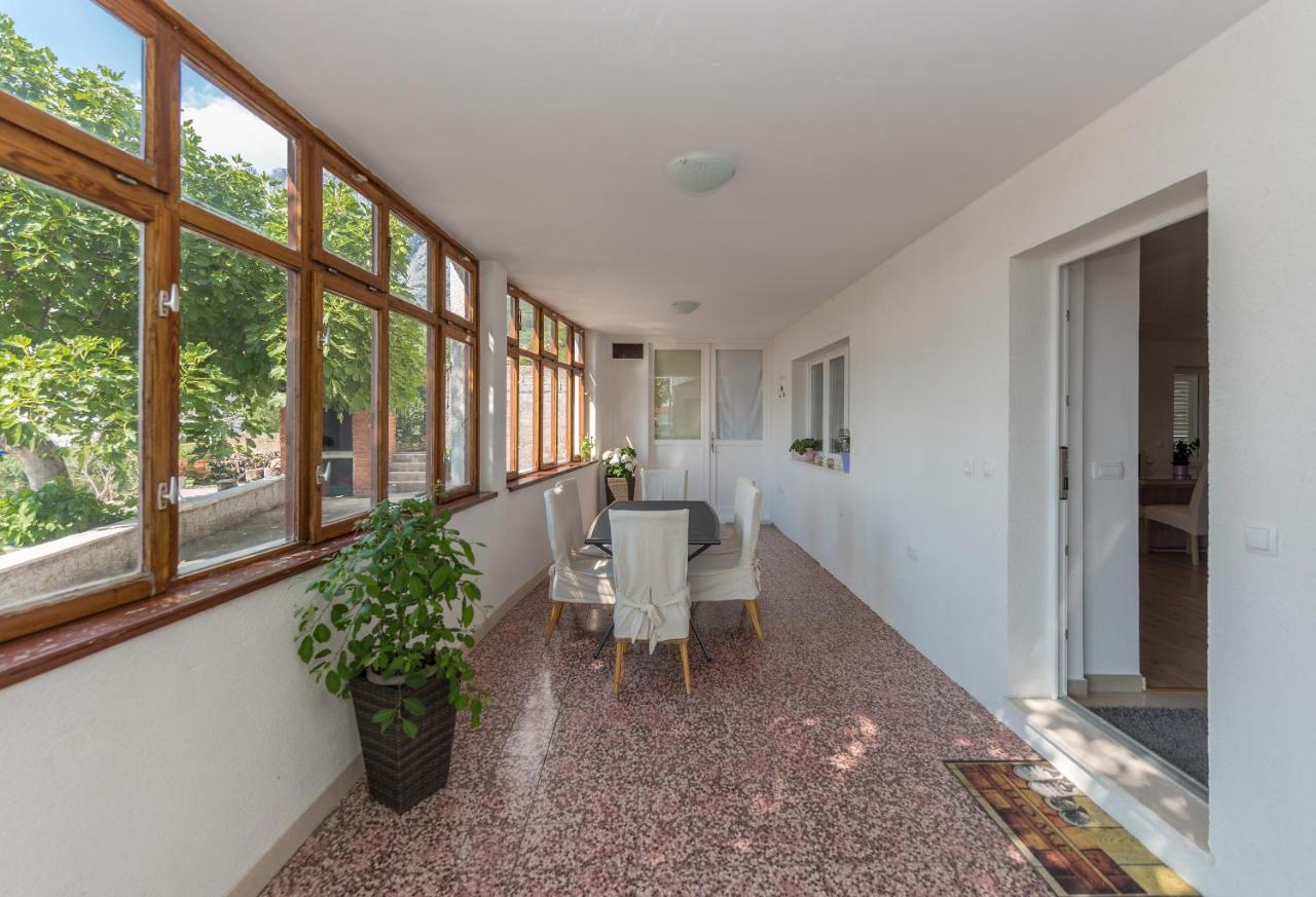 Apartment Strawberry Makarska Esterno foto